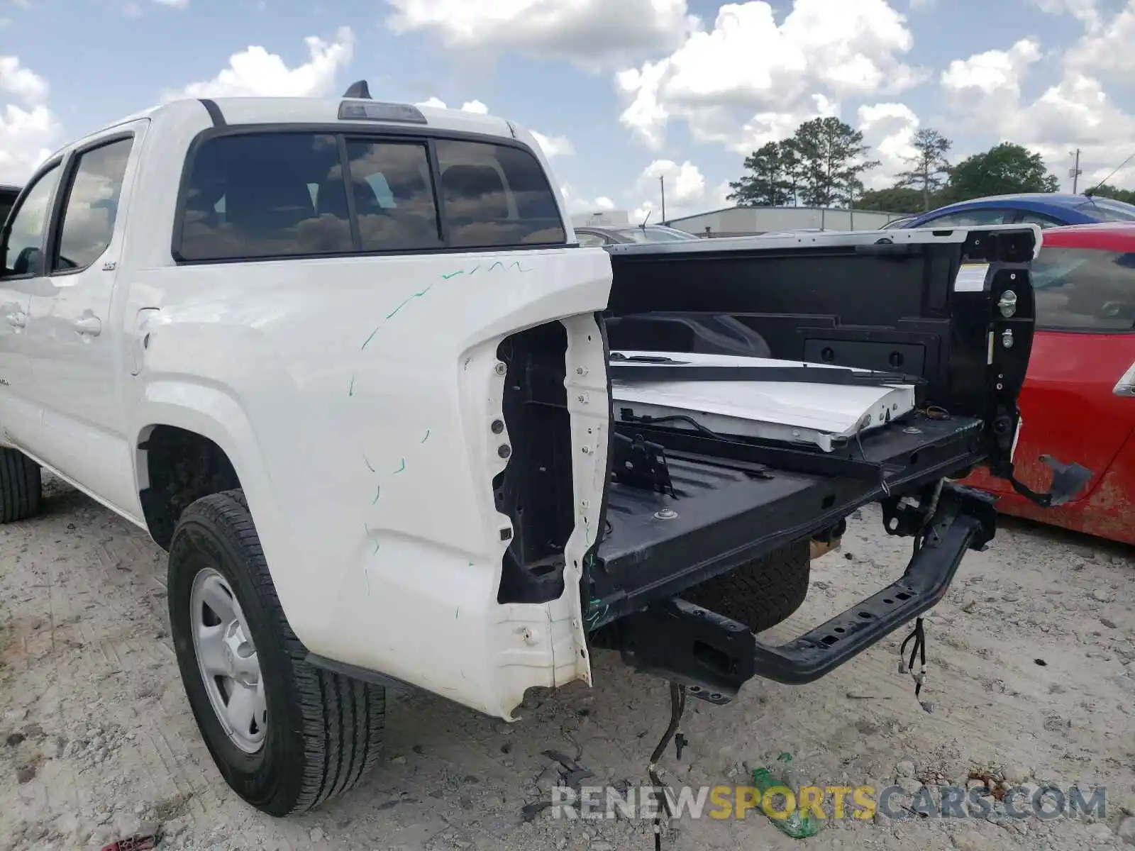 9 Photograph of a damaged car 5TFAX5GN5LX172843 TOYOTA TACOMA 2020