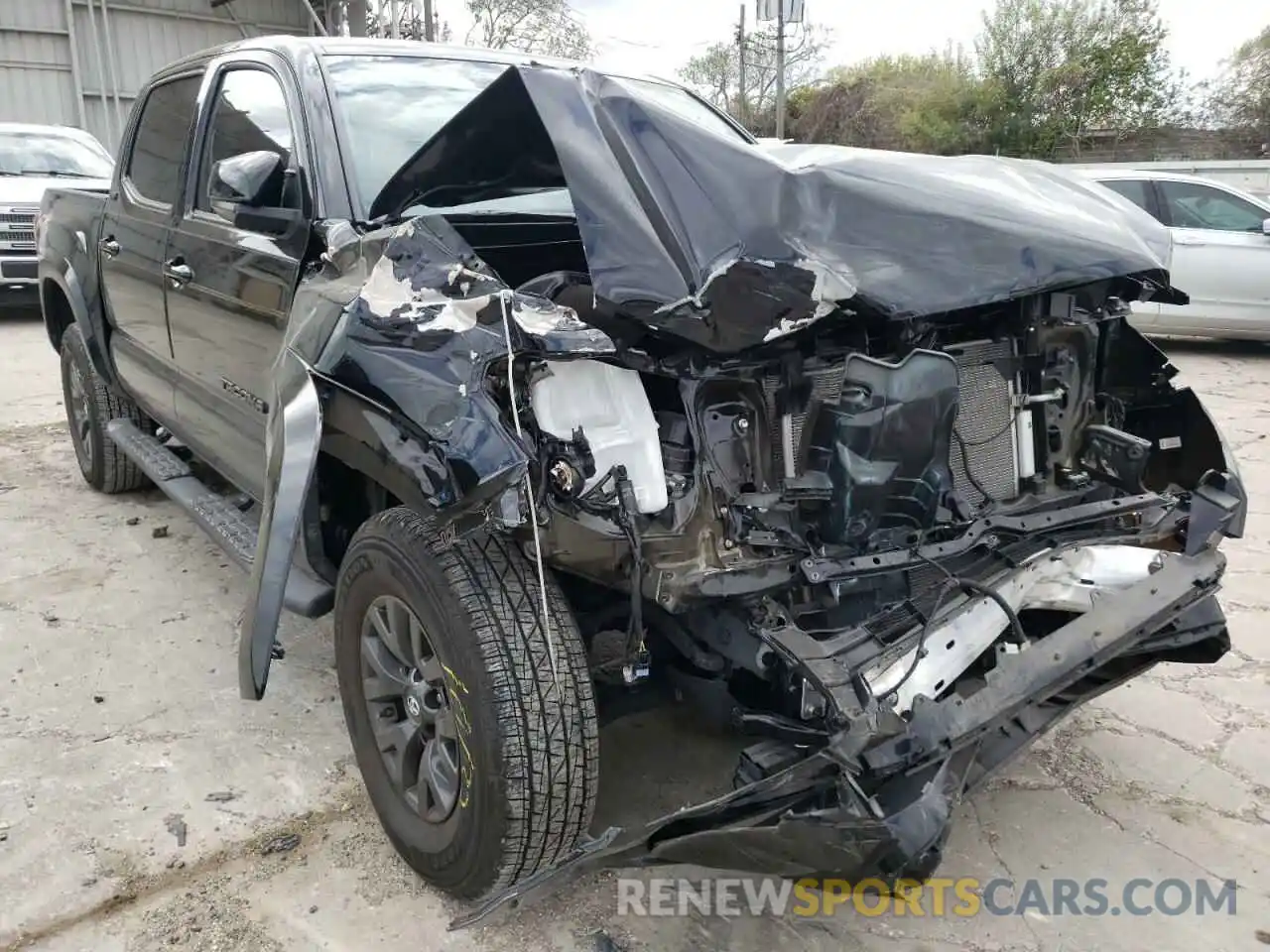 1 Photograph of a damaged car 5TFAX5GN5LX181963 TOYOTA TACOMA 2020