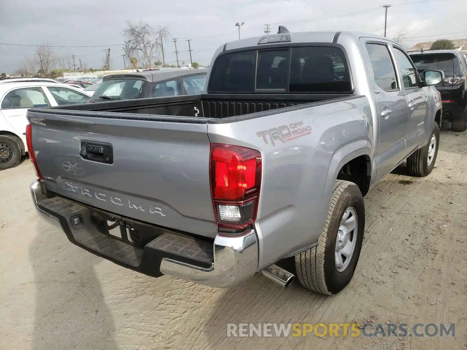 4 Photograph of a damaged car 5TFAX5GN6LX169028 TOYOTA TACOMA 2020