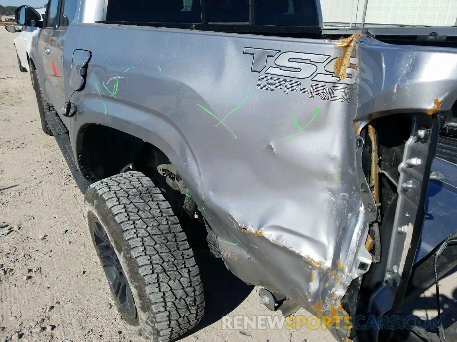 9 Photograph of a damaged car 5TFAX5GN6LX178134 TOYOTA TACOMA 2020
