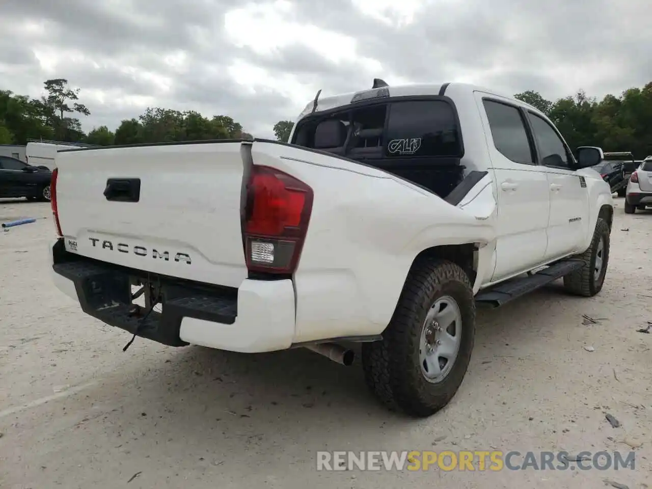 4 Photograph of a damaged car 5TFAX5GN6LX183219 TOYOTA TACOMA 2020