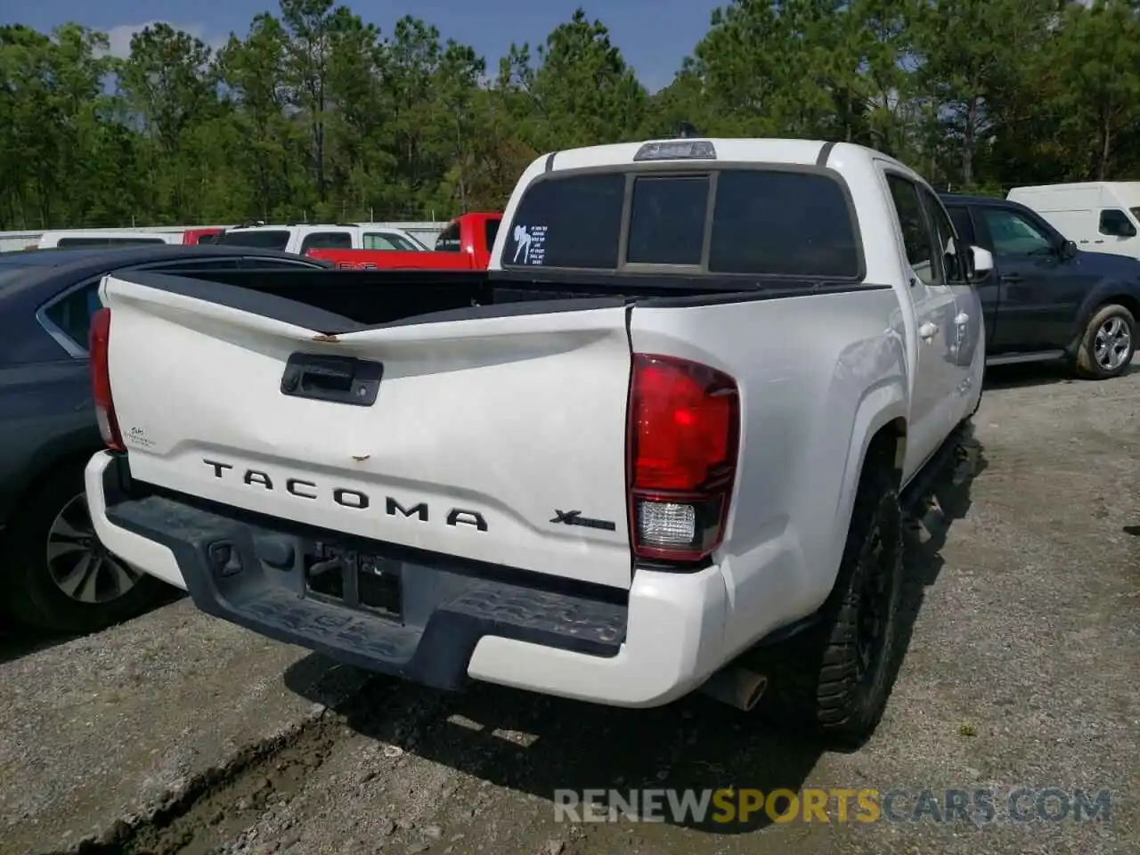 4 Photograph of a damaged car 5TFAX5GN6LX185472 TOYOTA TACOMA 2020