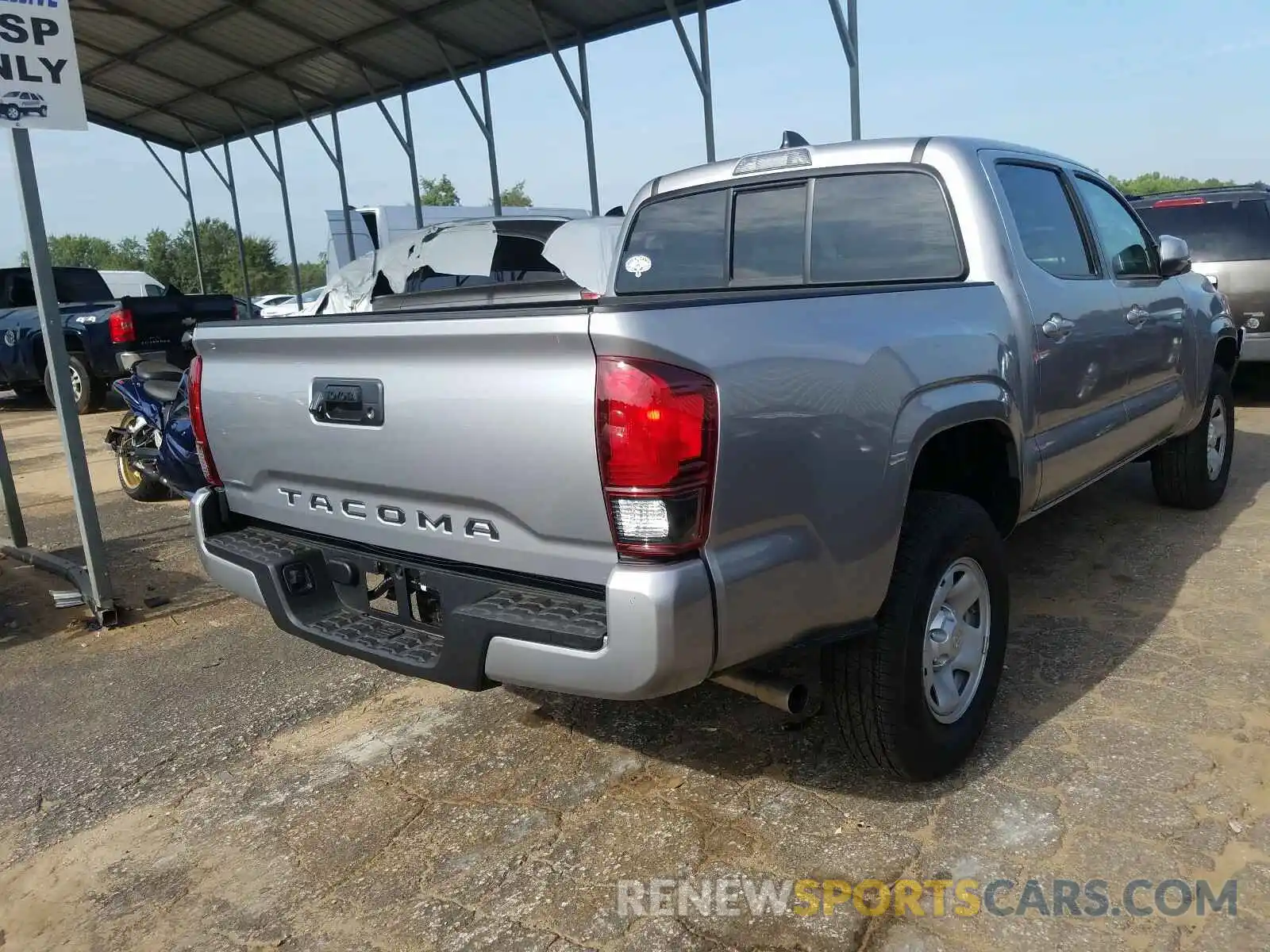 4 Photograph of a damaged car 5TFAX5GN7LX178109 TOYOTA TACOMA 2020