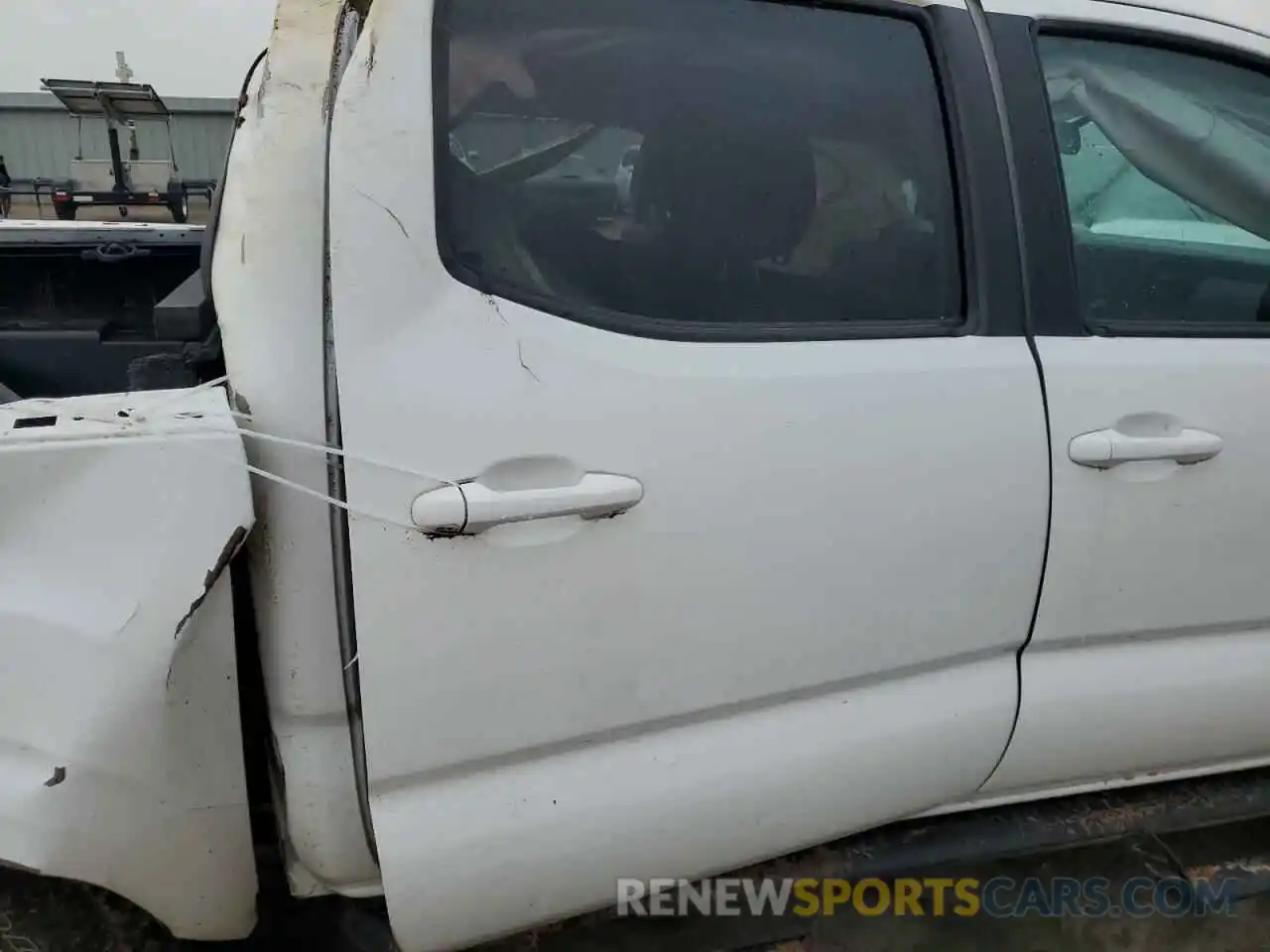 10 Photograph of a damaged car 5TFAX5GN7LX187800 TOYOTA TACOMA 2020