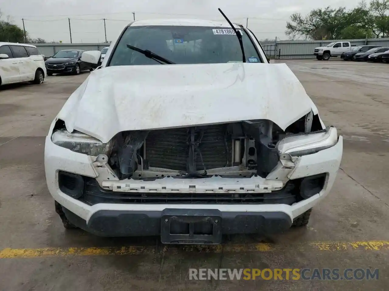 5 Photograph of a damaged car 5TFAX5GN7LX187800 TOYOTA TACOMA 2020