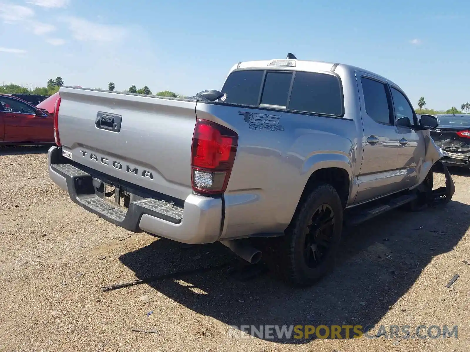 4 Photograph of a damaged car 5TFAX5GN8LX170178 TOYOTA TACOMA 2020