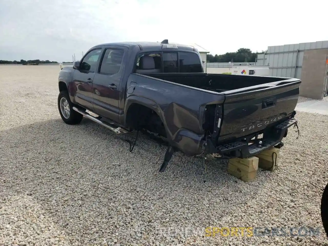 3 Photograph of a damaged car 5TFAX5GN8LX184873 TOYOTA TACOMA 2020