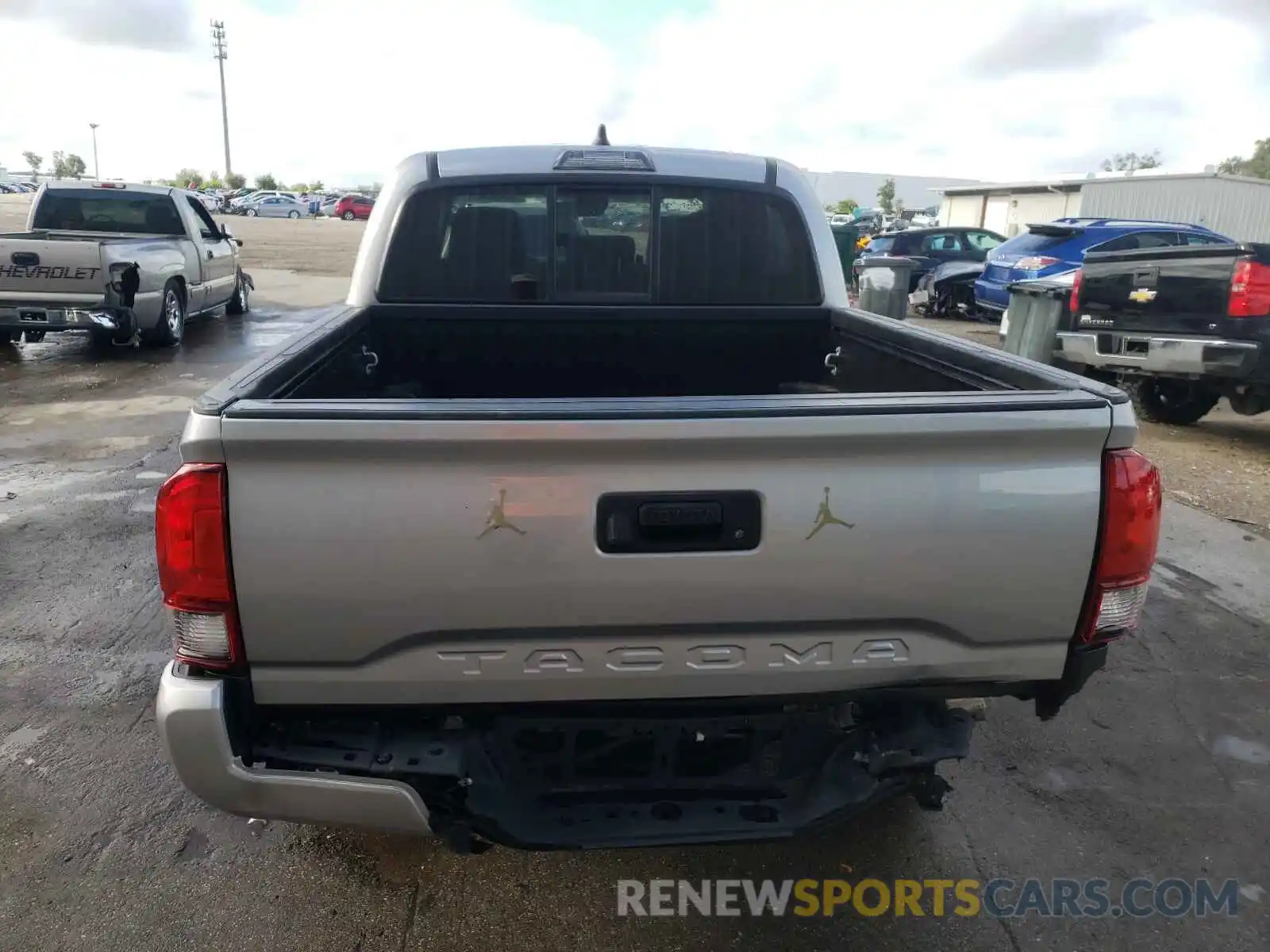 9 Photograph of a damaged car 5TFAX5GN9LX166821 TOYOTA TACOMA 2020