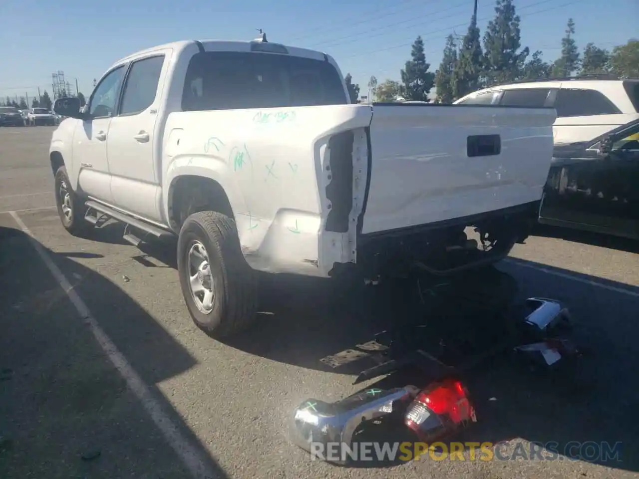 3 Photograph of a damaged car 5TFAX5GN9LX184252 TOYOTA TACOMA 2020