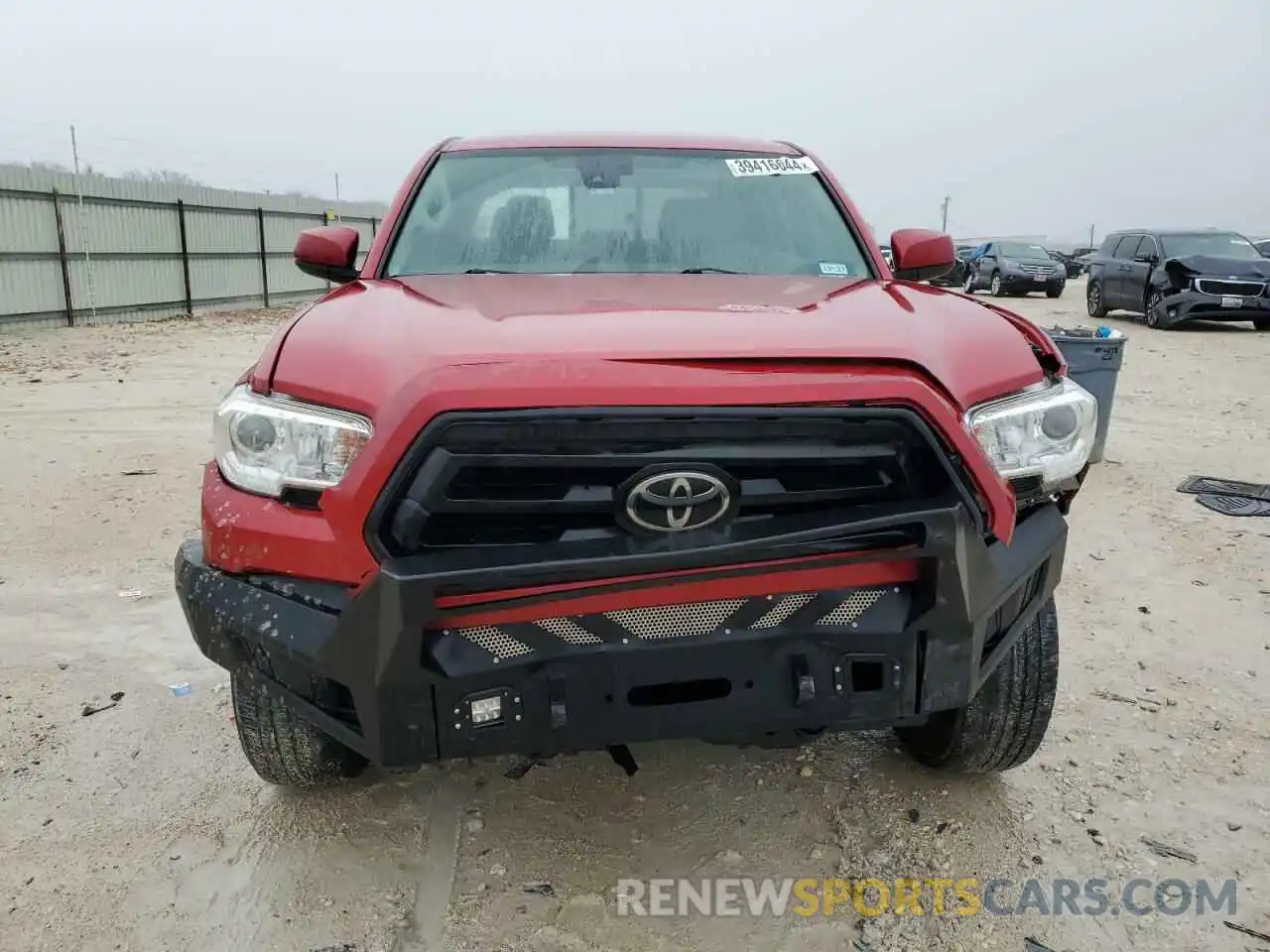 5 Photograph of a damaged car 5TFAX5GNXLX174426 TOYOTA TACOMA 2020