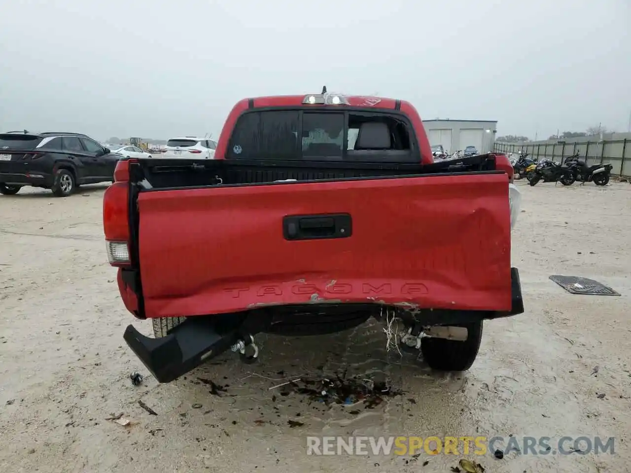 6 Photograph of a damaged car 5TFAX5GNXLX174426 TOYOTA TACOMA 2020