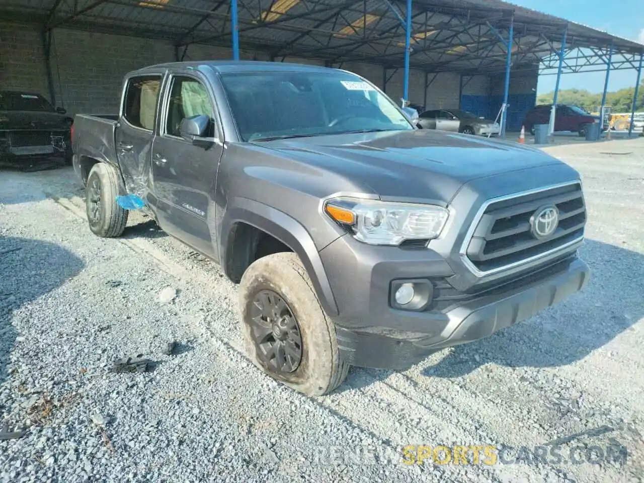 1 Фотография поврежденного автомобиля 5TFAX5GNXLX177570 TOYOTA TACOMA 2020