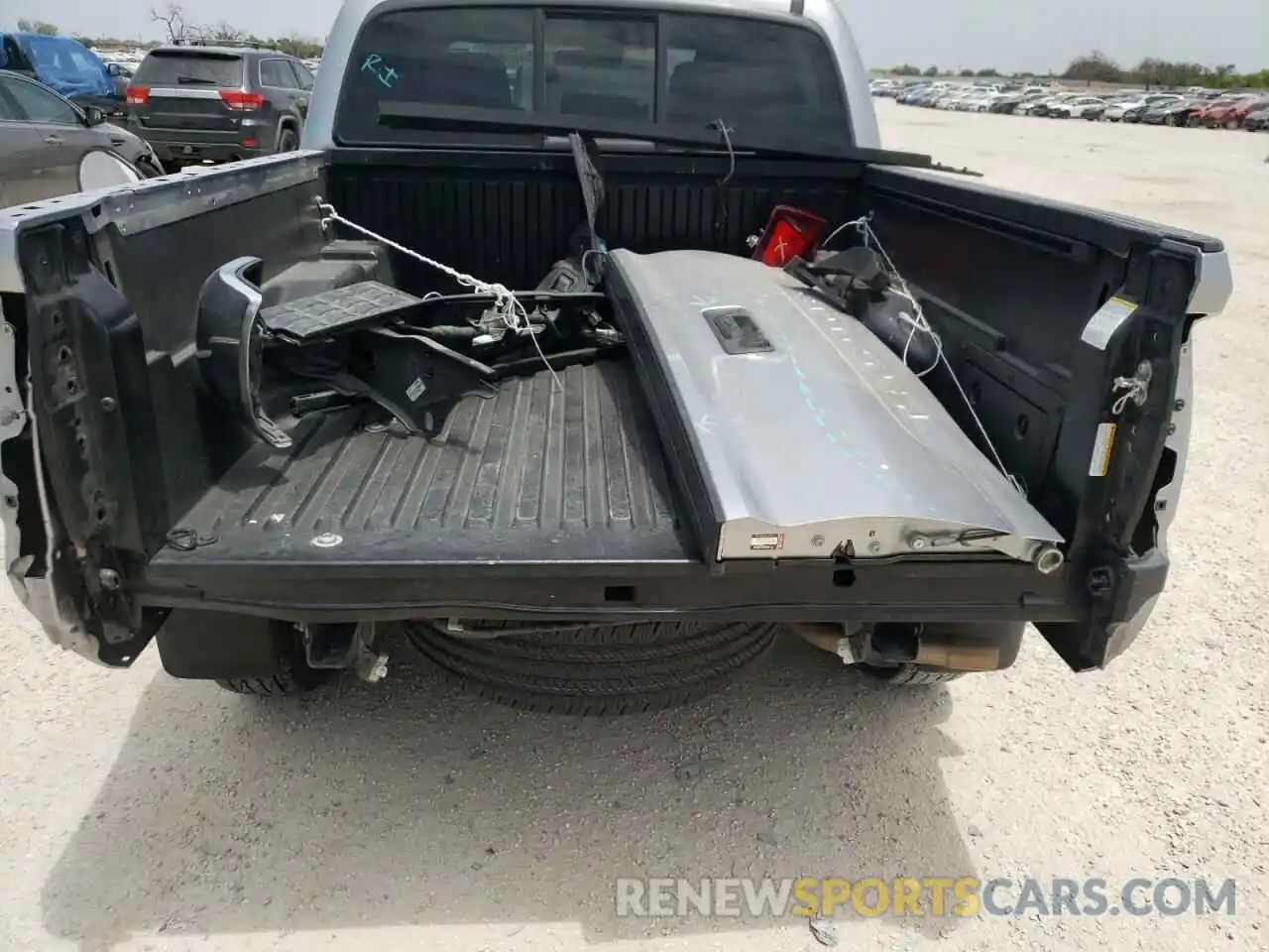 9 Photograph of a damaged car 5TFAX5GNXLX177939 TOYOTA TACOMA 2020