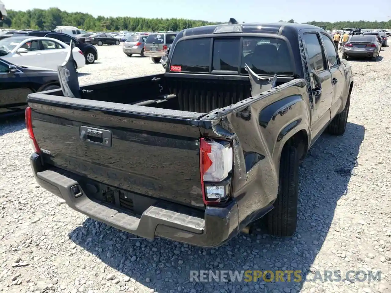 4 Photograph of a damaged car 5TFAX5GNXLX186463 TOYOTA TACOMA 2020