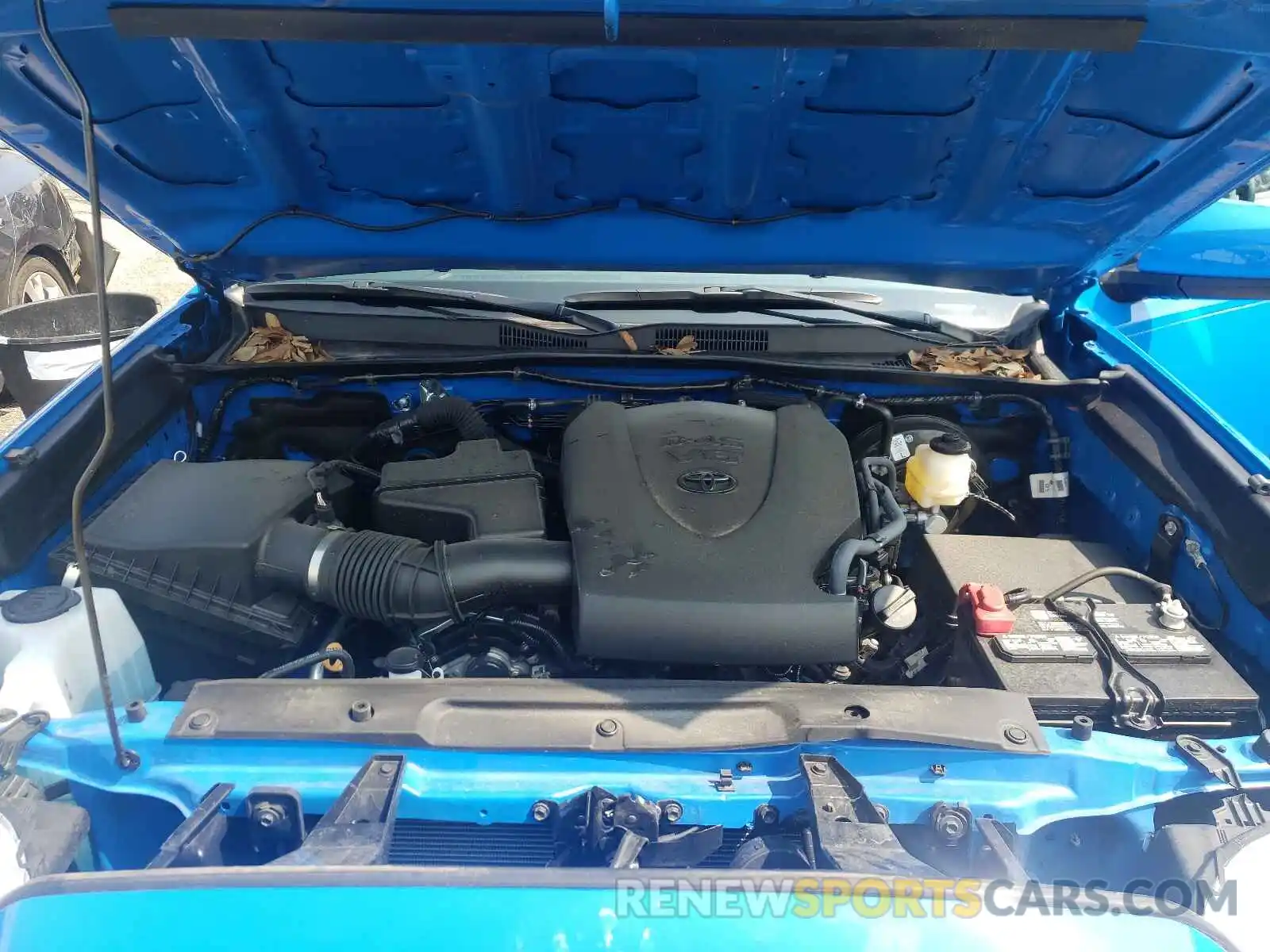 7 Photograph of a damaged car 5TFAZ5CN0LX095055 TOYOTA TACOMA 2020