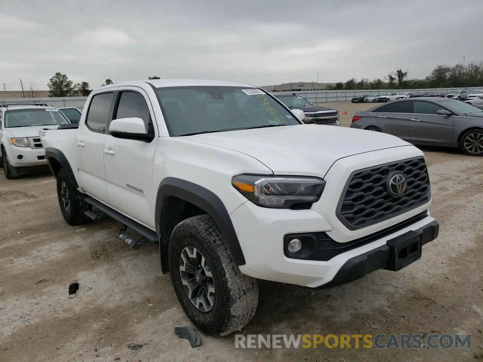 1 Photograph of a damaged car 5TFAZ5CN2LX089435 TOYOTA TACOMA 2020