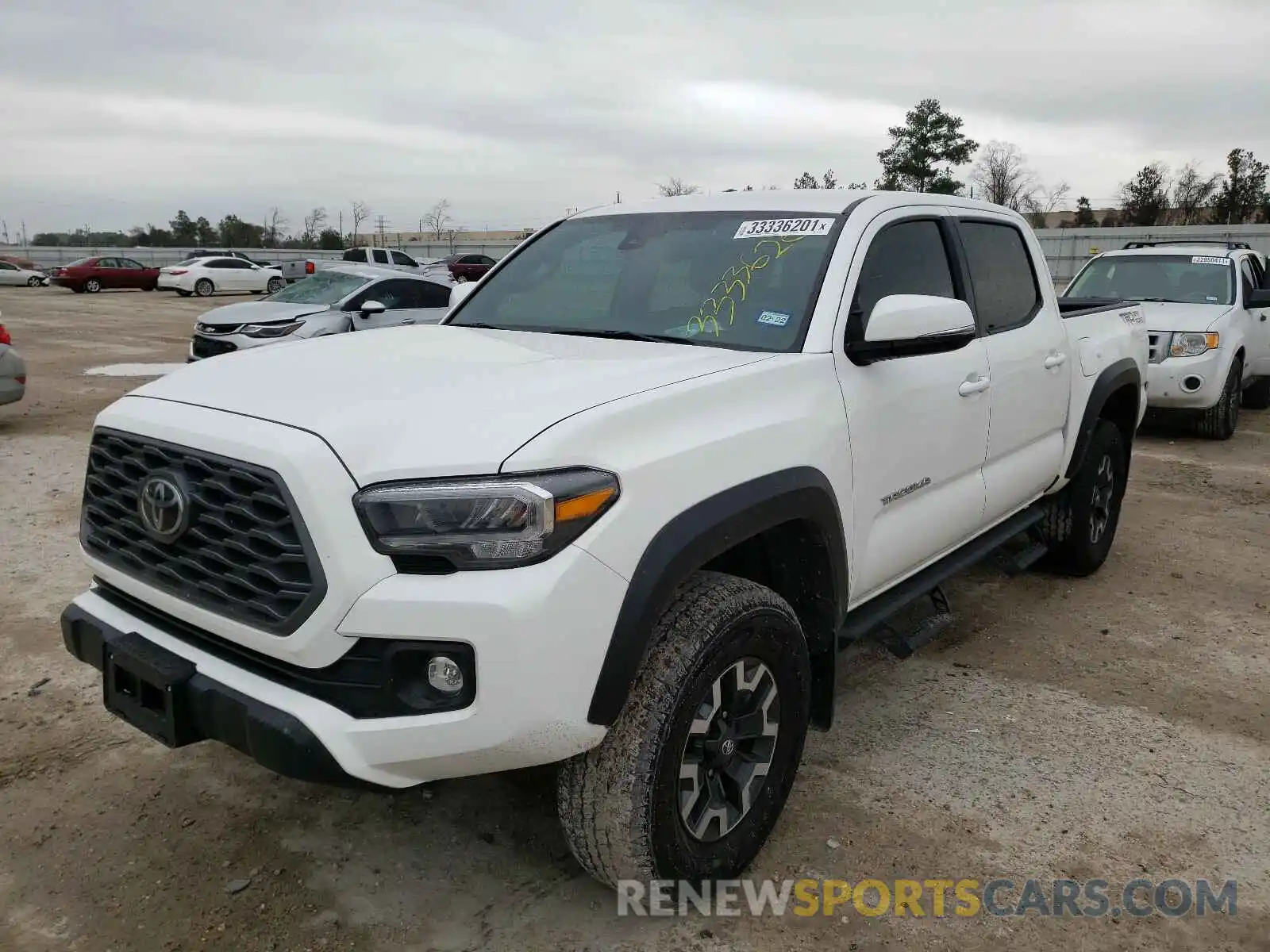 2 Photograph of a damaged car 5TFAZ5CN2LX089435 TOYOTA TACOMA 2020