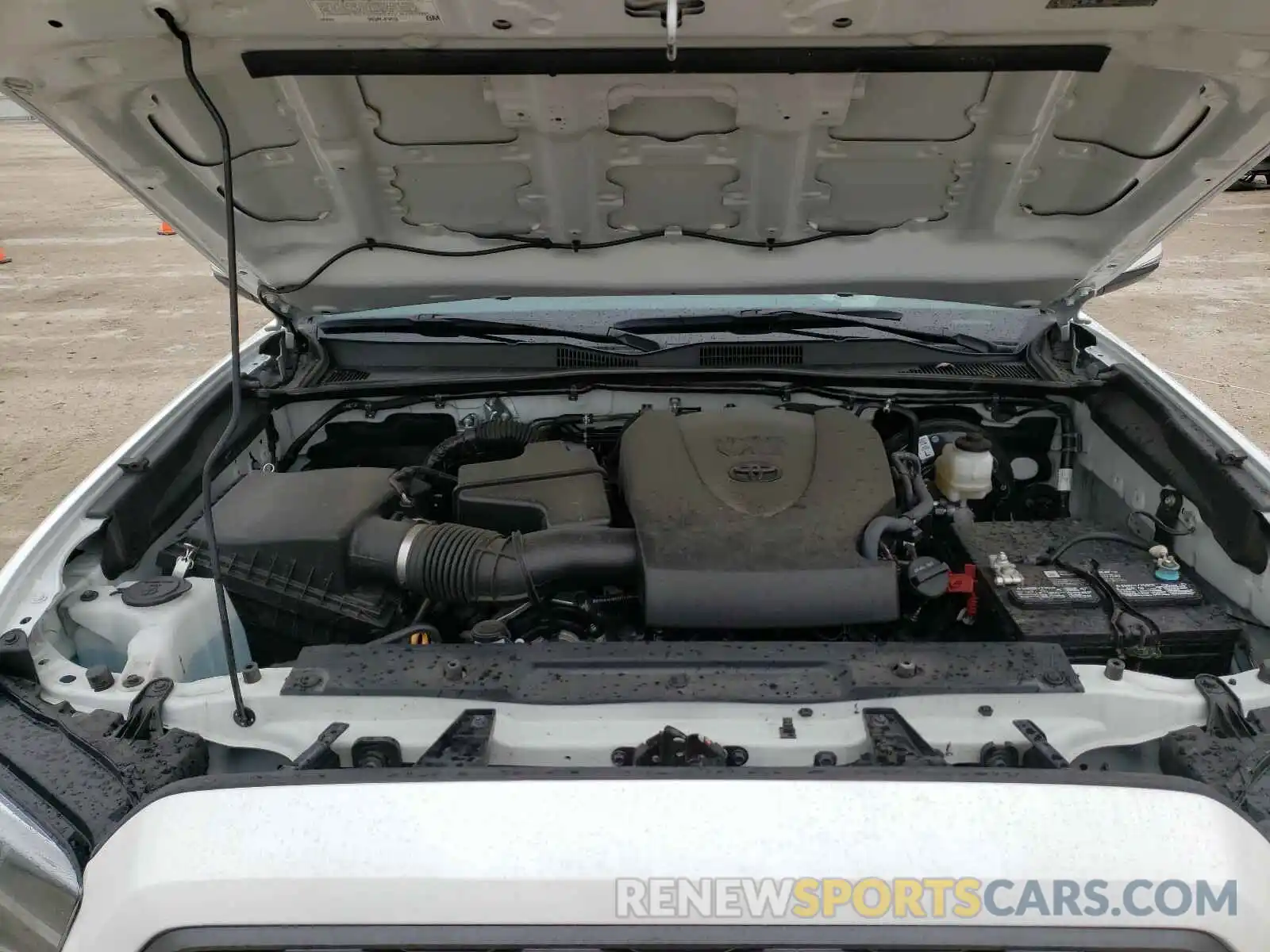 7 Photograph of a damaged car 5TFAZ5CN2LX089435 TOYOTA TACOMA 2020