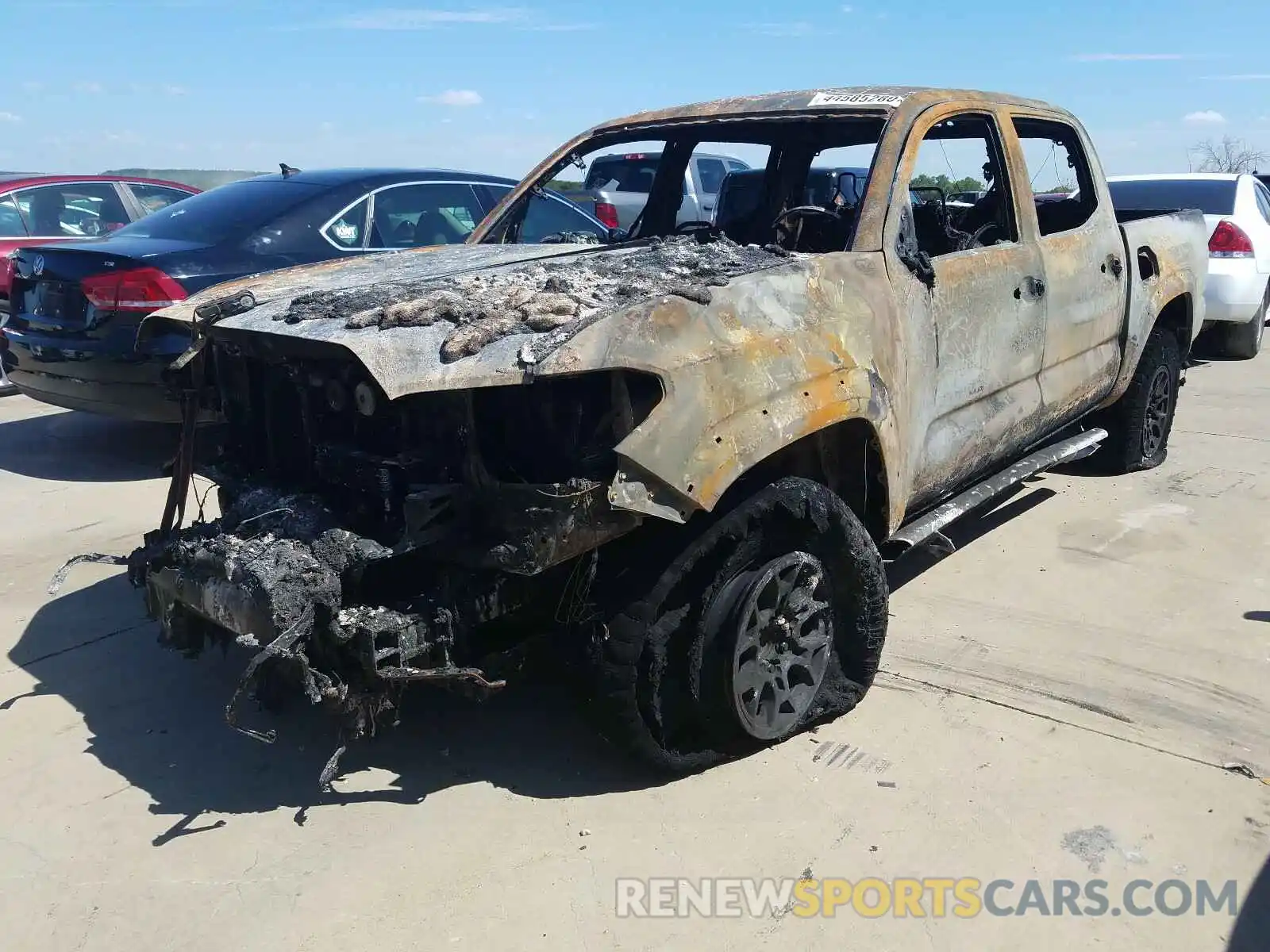 2 Photograph of a damaged car 5TFAZ5CN2LX092156 TOYOTA TACOMA 2020