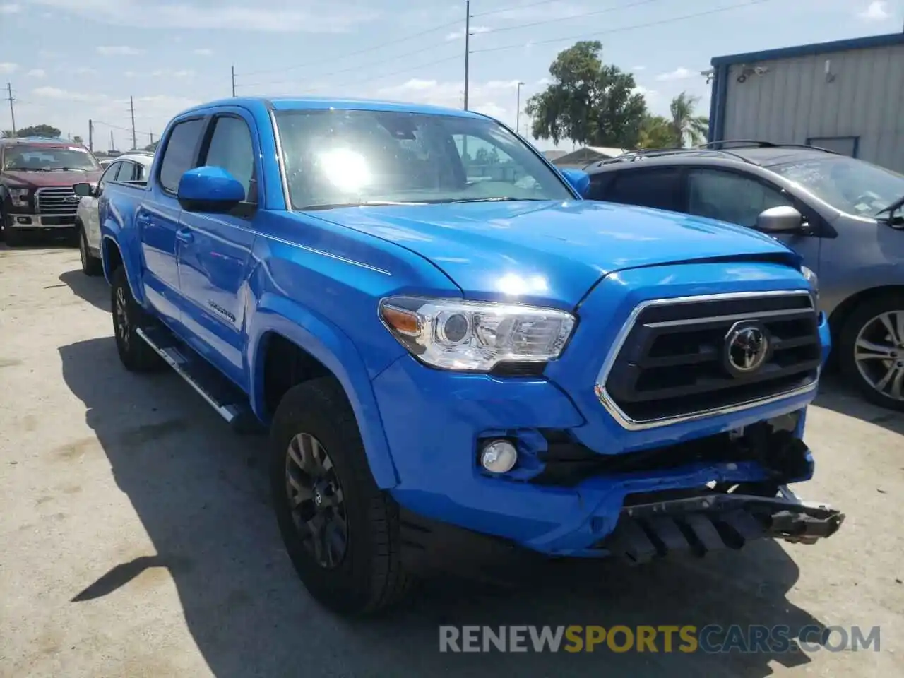 1 Photograph of a damaged car 5TFAZ5CN3LX091999 TOYOTA TACOMA 2020