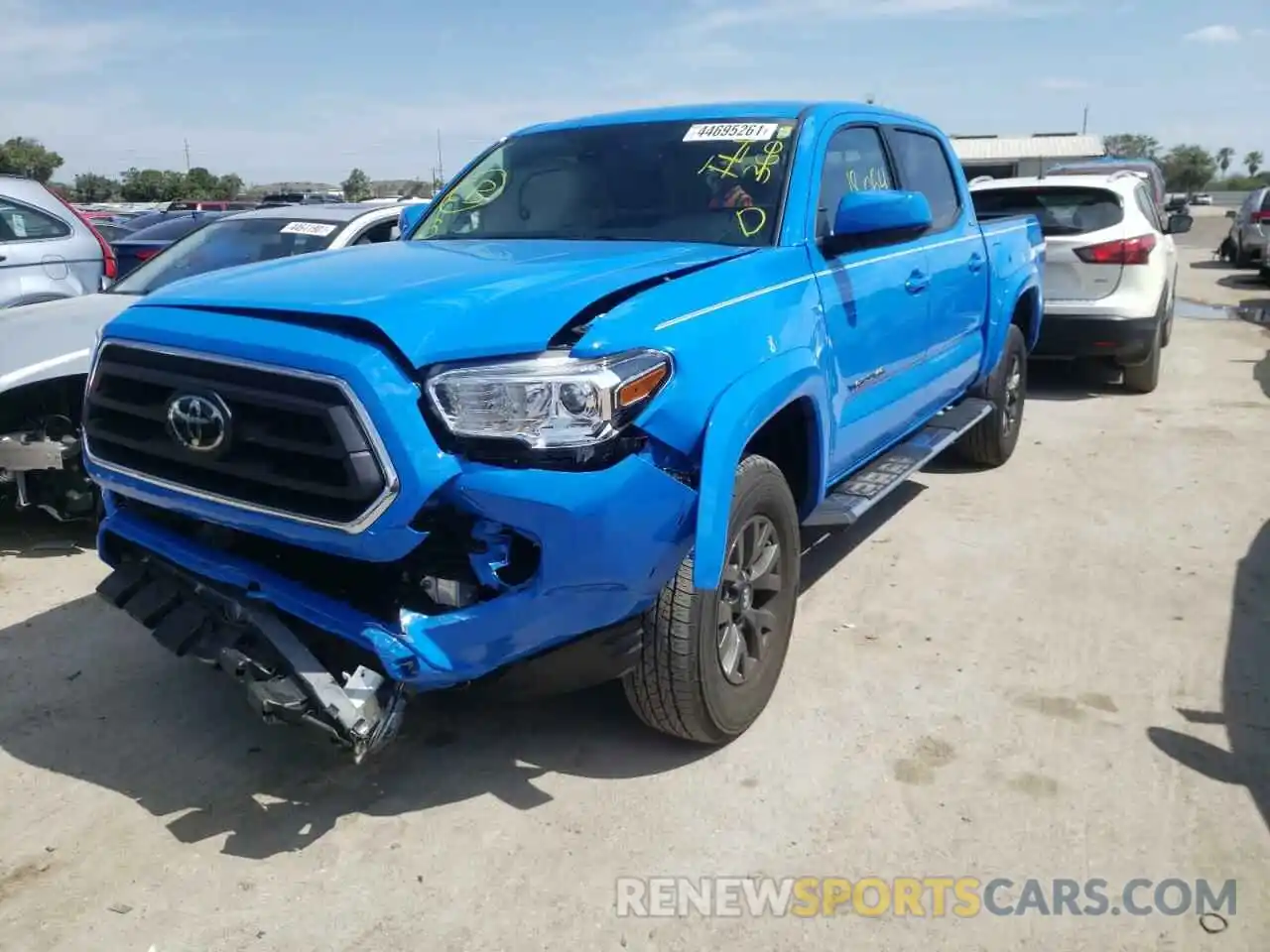 2 Photograph of a damaged car 5TFAZ5CN3LX091999 TOYOTA TACOMA 2020