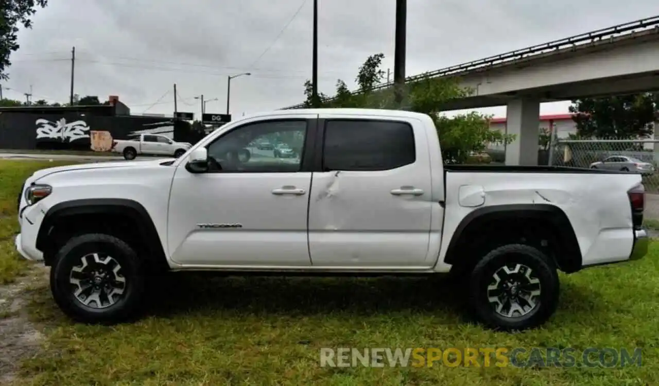 3 Photograph of a damaged car 5TFAZ5CN3LX092019 TOYOTA TACOMA 2020