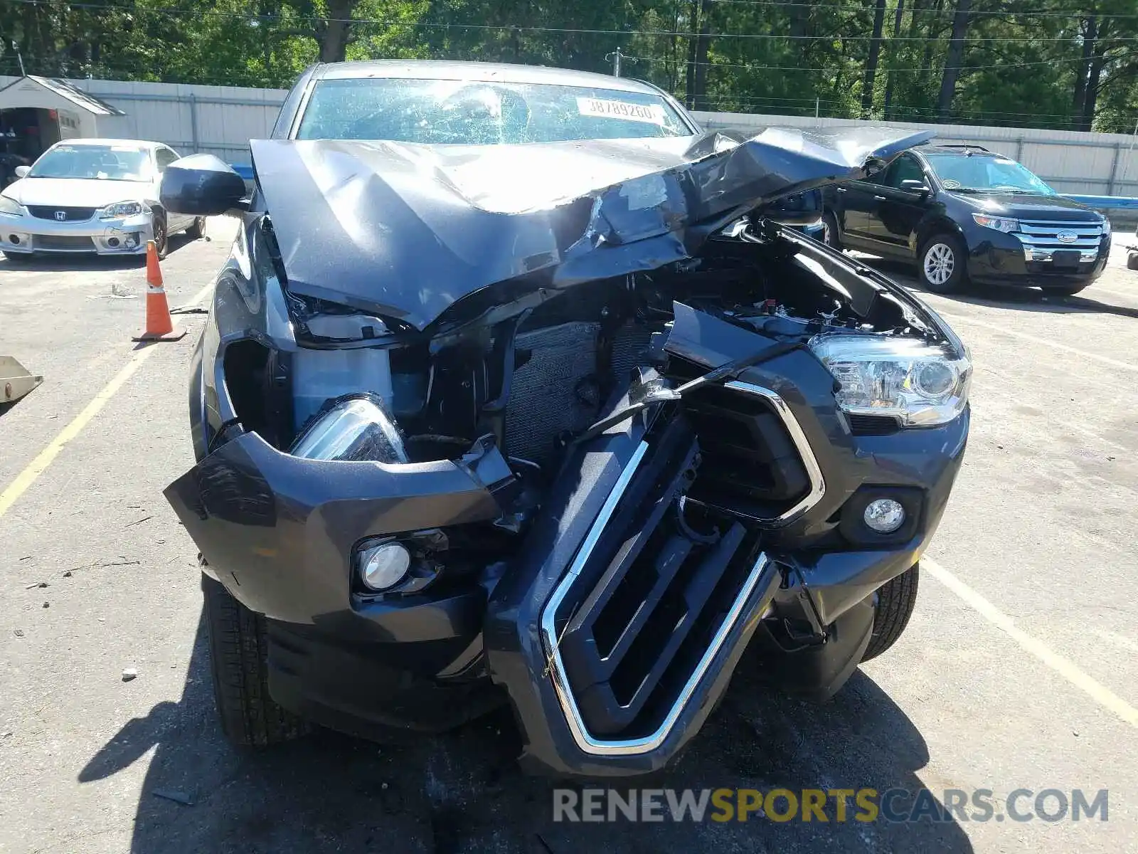 9 Photograph of a damaged car 5TFAZ5CN3LX093011 TOYOTA TACOMA 2020