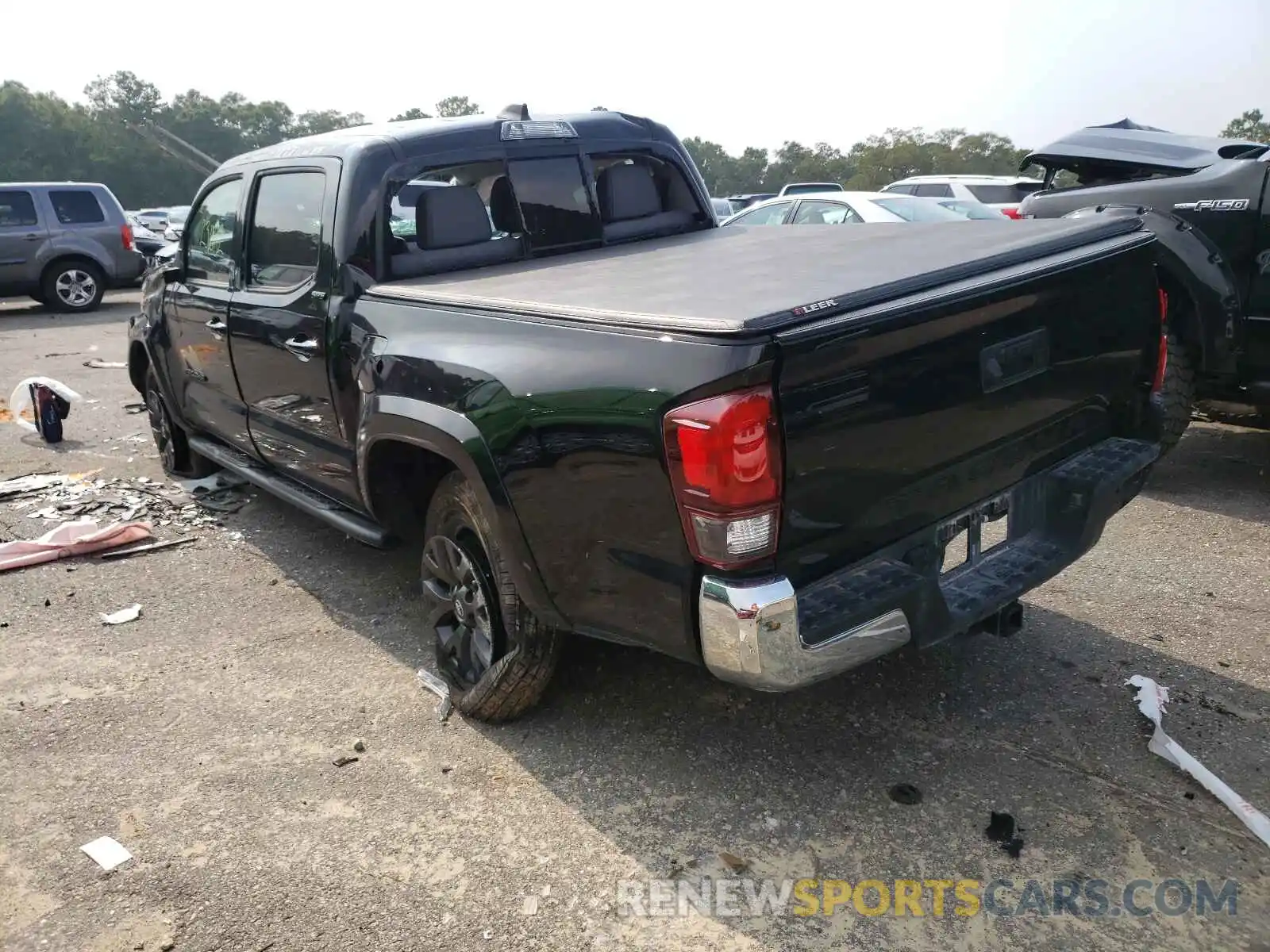 3 Photograph of a damaged car 5TFAZ5CN5LX094516 TOYOTA TACOMA 2020