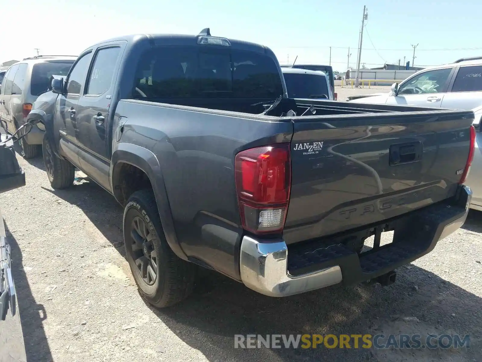 3 Photograph of a damaged car 5TFAZ5CN6LX090748 TOYOTA TACOMA 2020