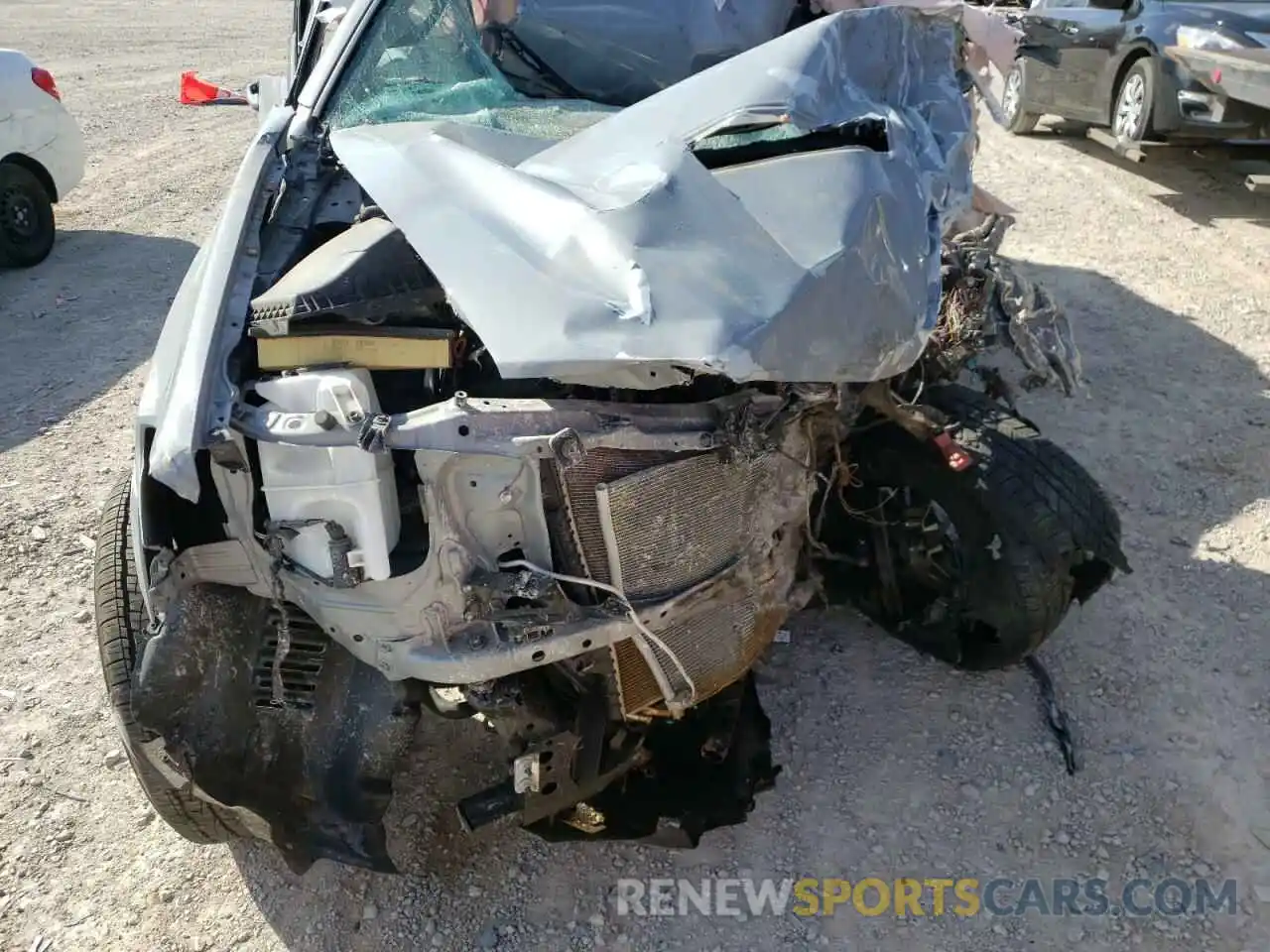 7 Photograph of a damaged car 5TFAZ5CN6LX093357 TOYOTA TACOMA 2020