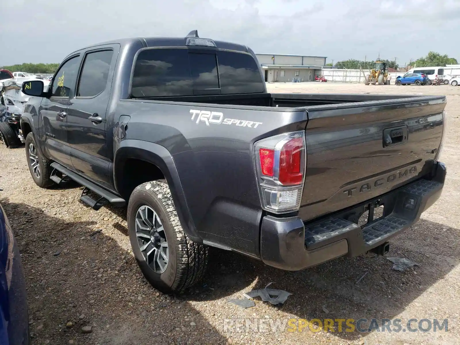 3 Photograph of a damaged car 5TFAZ5CN6LX094718 TOYOTA TACOMA 2020