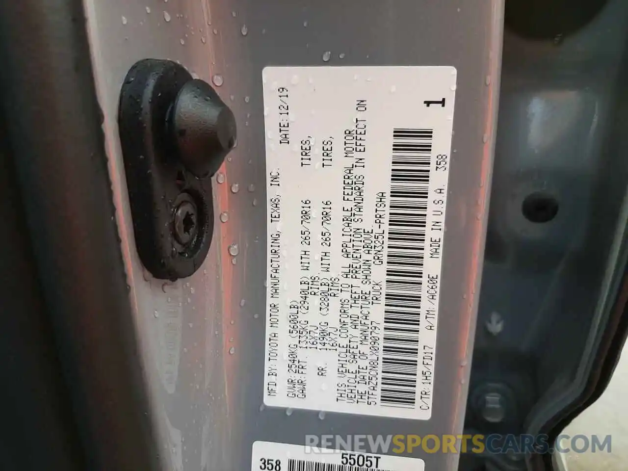 10 Фотография поврежденного автомобиля 5TFAZ5CN8LX090797 TOYOTA TACOMA 2020