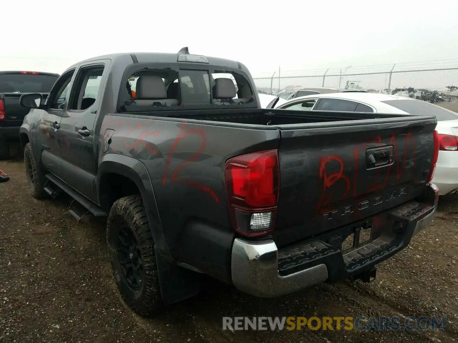 3 Photograph of a damaged car 5TFAZ5CN8LX091741 TOYOTA TACOMA 2020