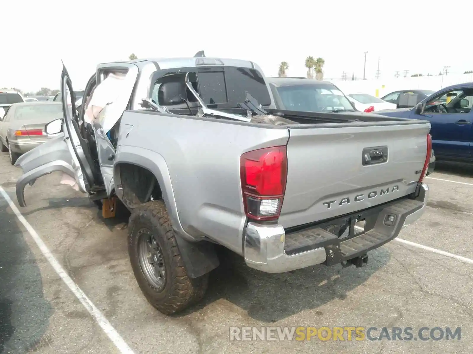 3 Photograph of a damaged car 5TFAZ5CN9LX089612 TOYOTA TACOMA 2020