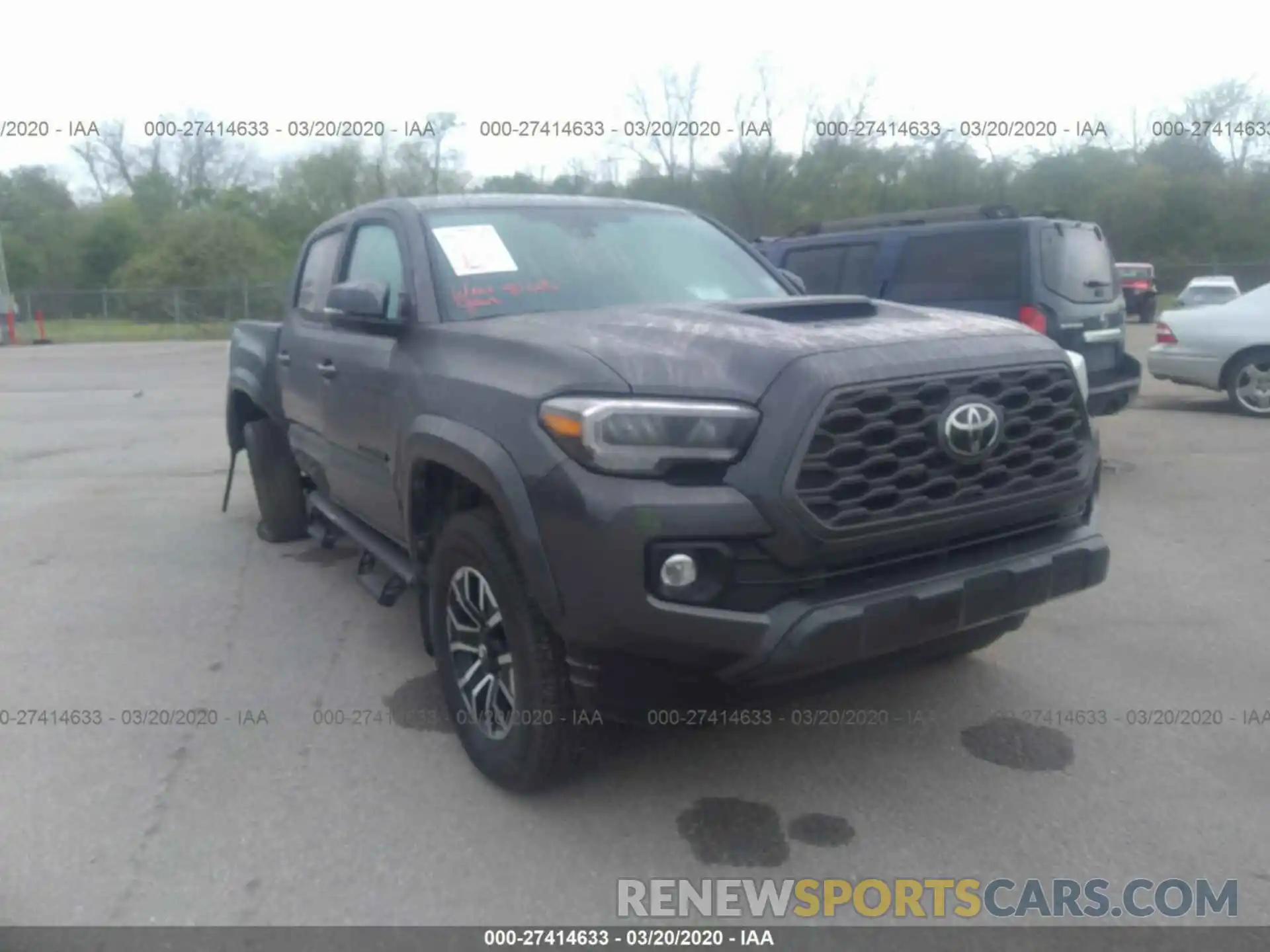 1 Photograph of a damaged car 5TFAZ5CN9LX092185 TOYOTA TACOMA 2020