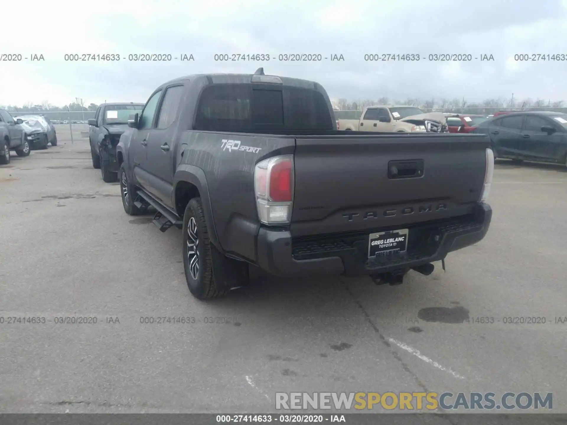 3 Photograph of a damaged car 5TFAZ5CN9LX092185 TOYOTA TACOMA 2020