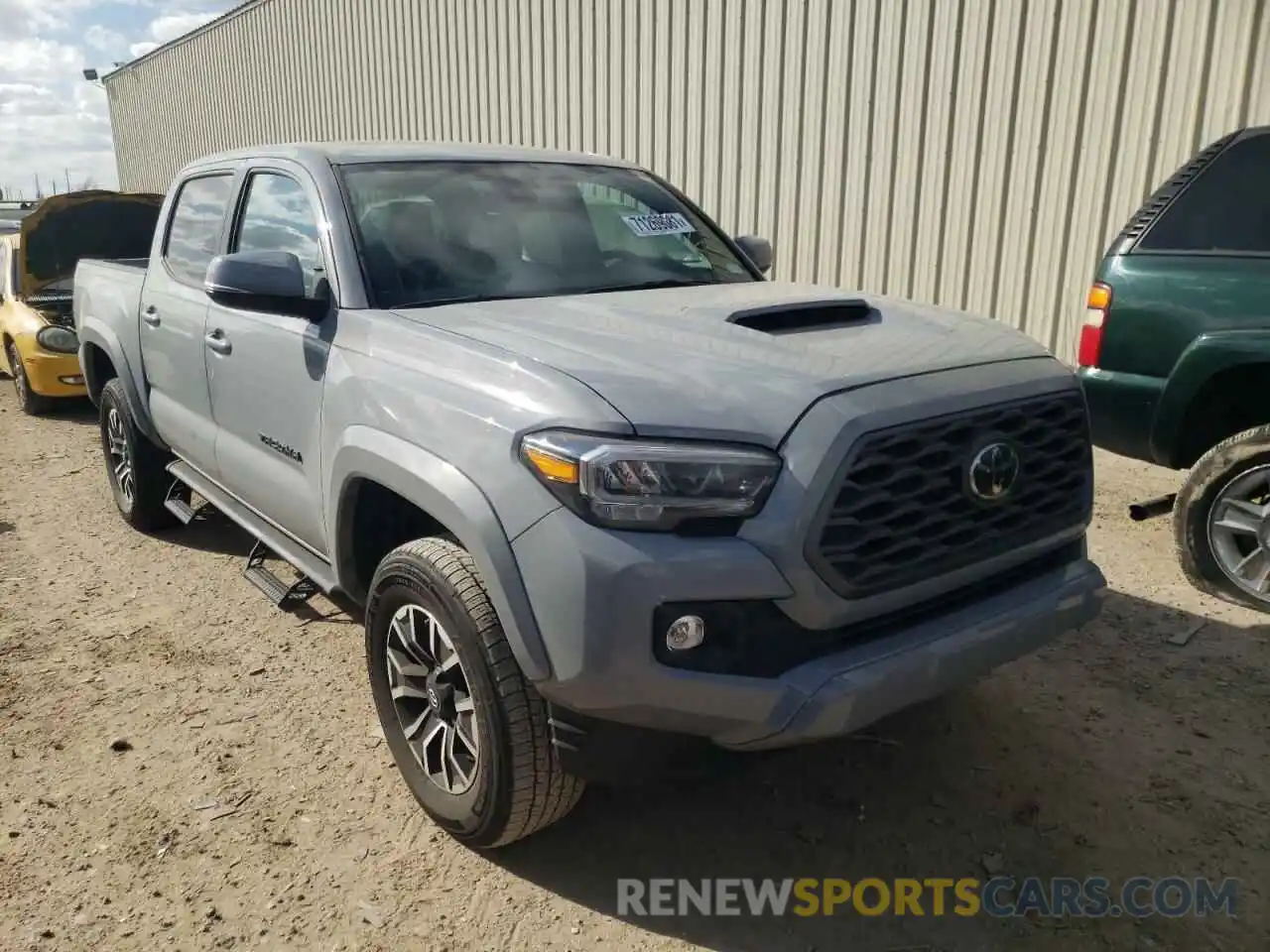 1 Photograph of a damaged car 5TFAZ5CN9LX094342 TOYOTA TACOMA 2020