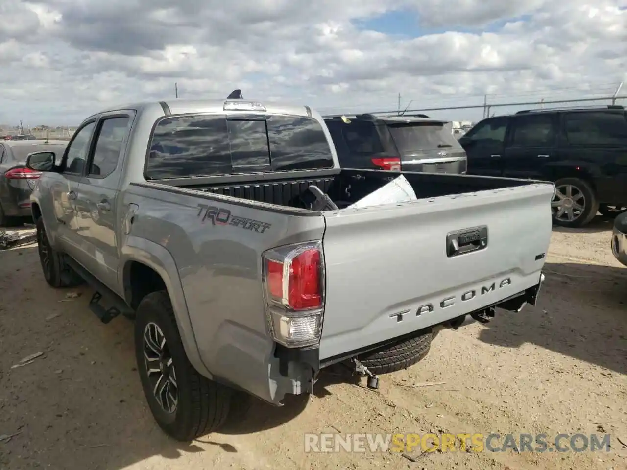 3 Photograph of a damaged car 5TFAZ5CN9LX094342 TOYOTA TACOMA 2020