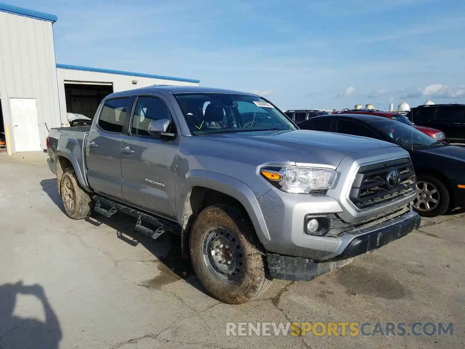 1 Photograph of a damaged car 5TFAZ5CNXLX087786 TOYOTA TACOMA 2020