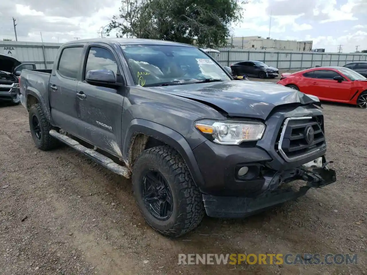 1 Photograph of a damaged car 5TFAZ5CNXLX088923 TOYOTA TACOMA 2020