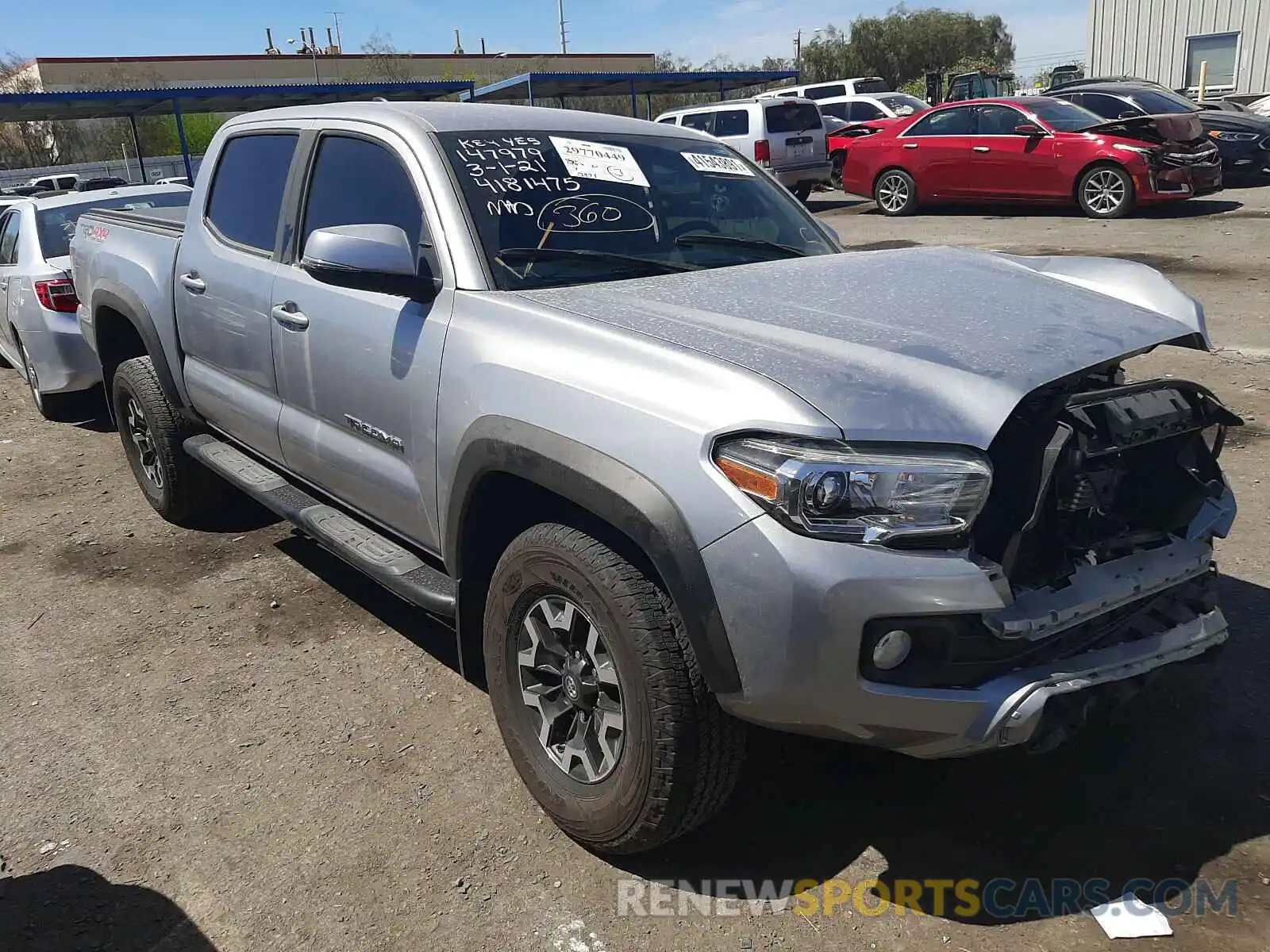 1 Photograph of a damaged car 5TFCZ5AN0LX214198 TOYOTA TACOMA 2020