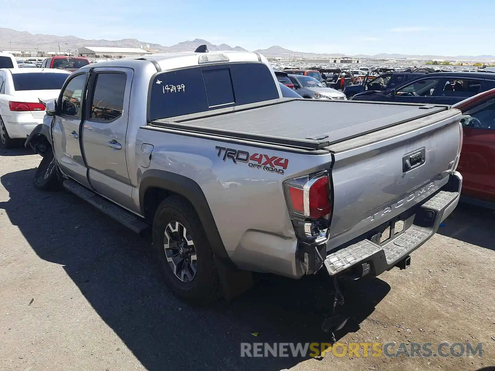 3 Photograph of a damaged car 5TFCZ5AN0LX214198 TOYOTA TACOMA 2020