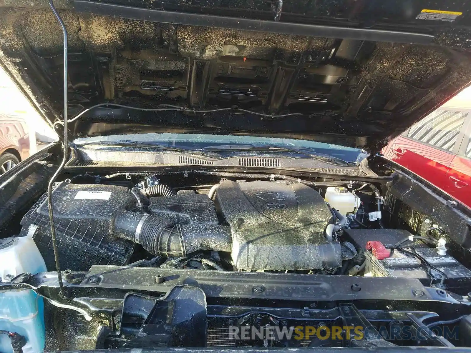 7 Photograph of a damaged car 5TFCZ5AN0LX214301 TOYOTA TACOMA 2020