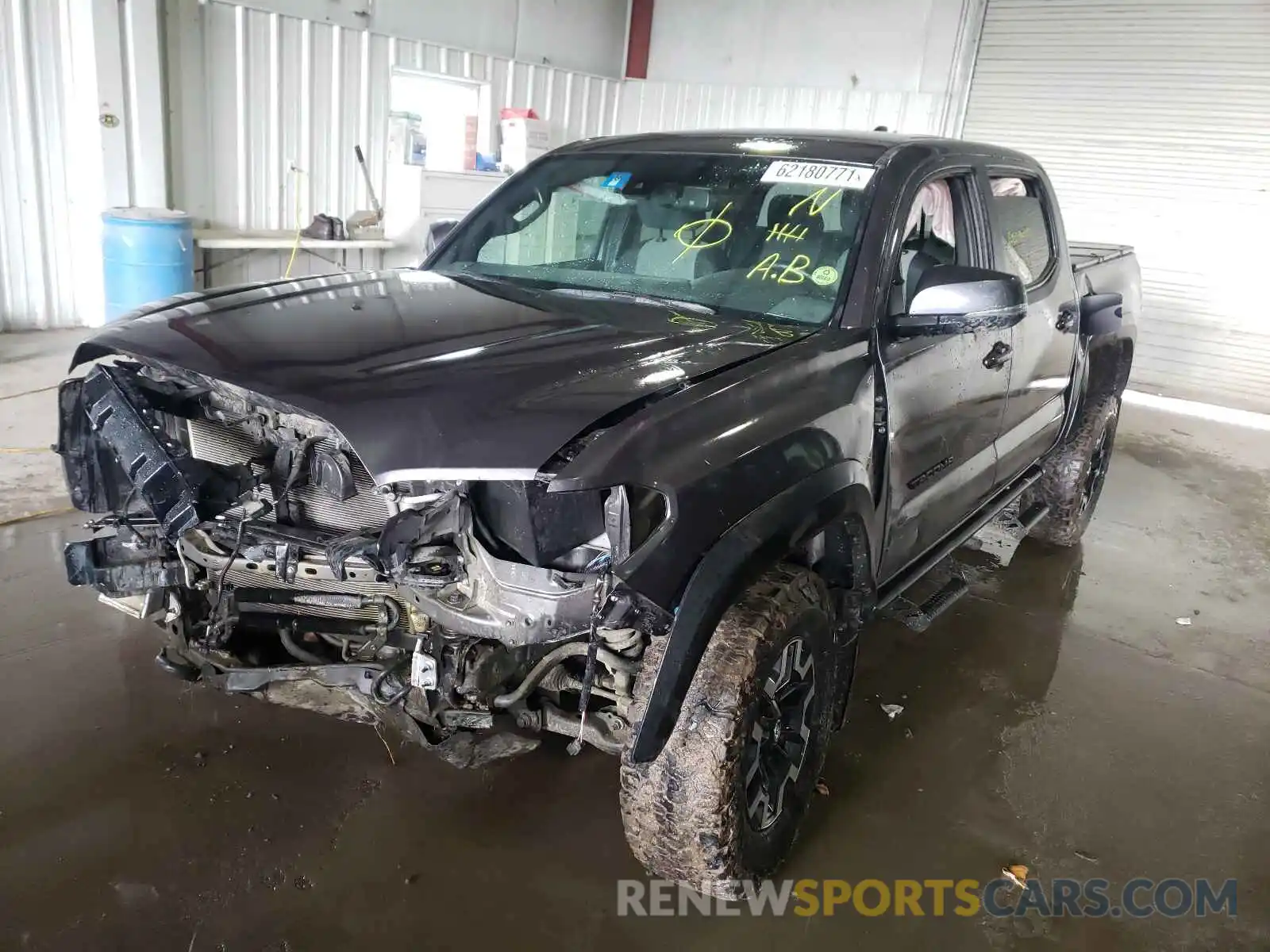 2 Photograph of a damaged car 5TFCZ5AN0LX222740 TOYOTA TACOMA 2020