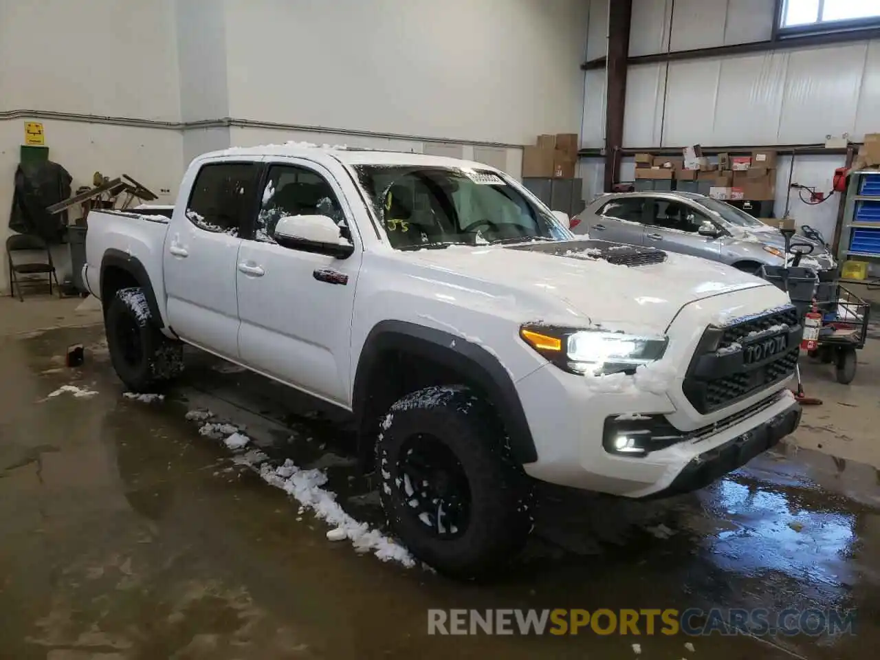 1 Photograph of a damaged car 5TFCZ5AN0LX223399 TOYOTA TACOMA 2020