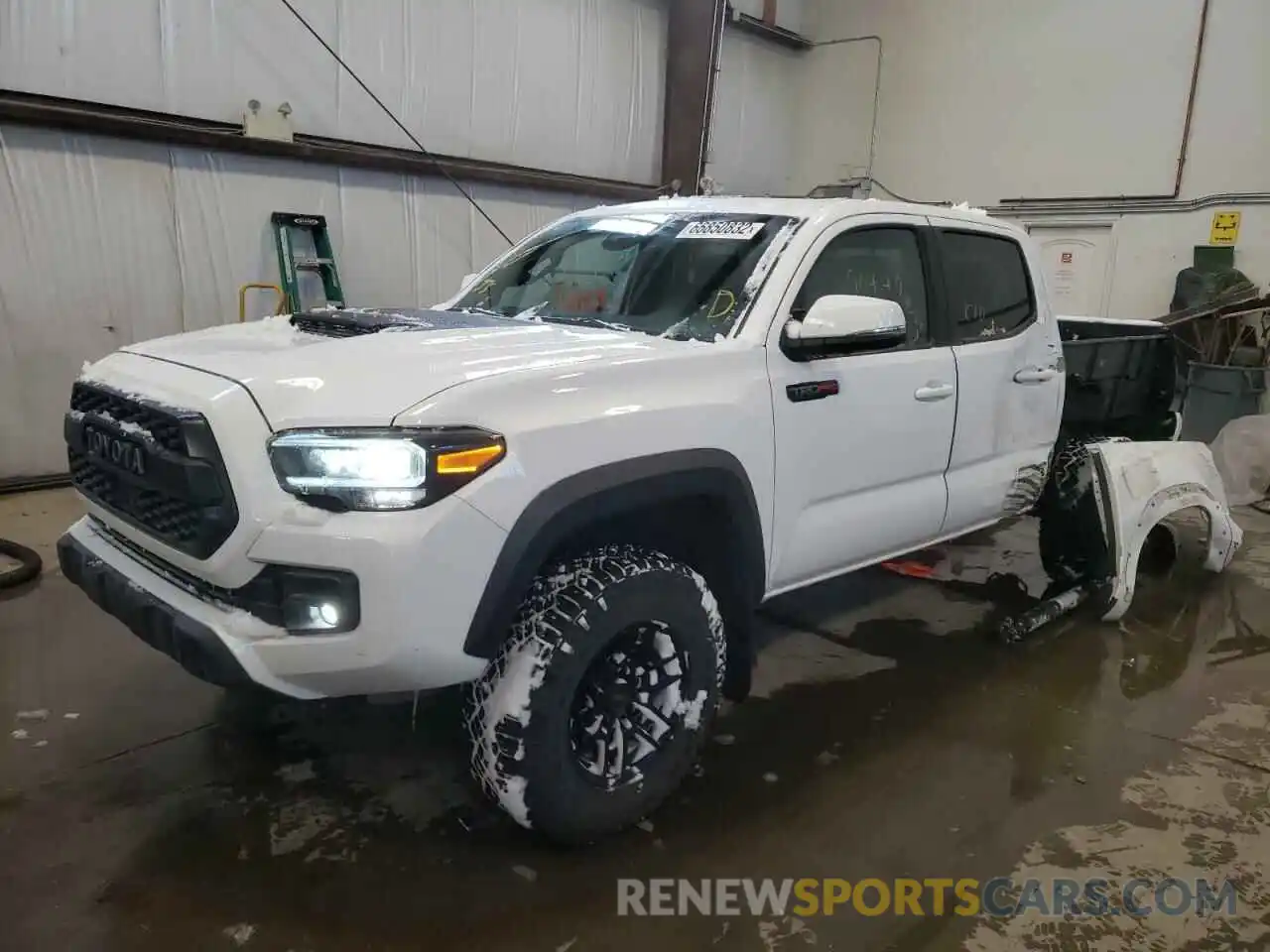 2 Photograph of a damaged car 5TFCZ5AN0LX223399 TOYOTA TACOMA 2020