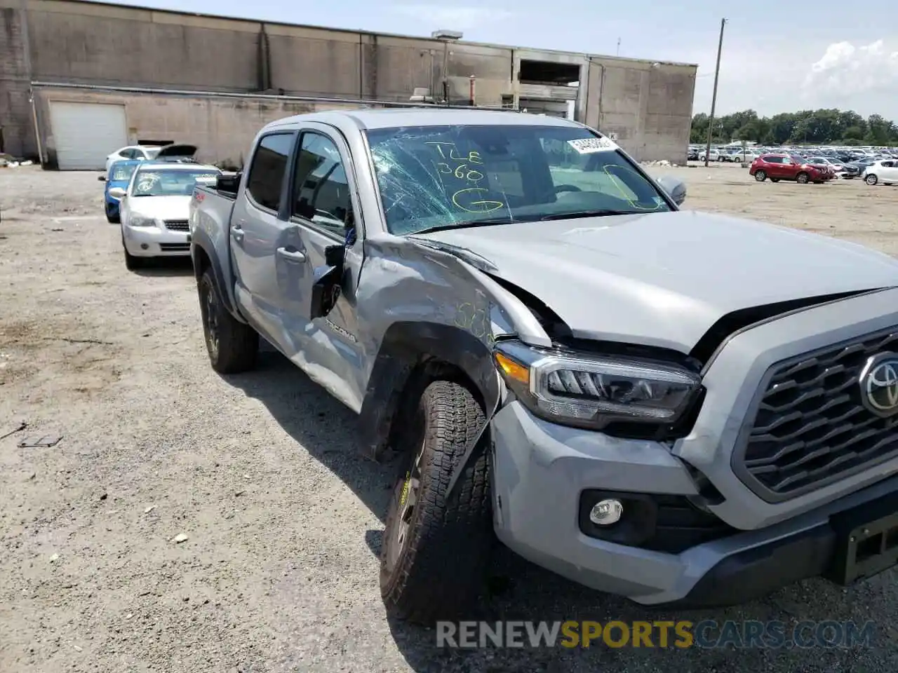 9 Photograph of a damaged car 5TFCZ5AN0LX226271 TOYOTA TACOMA 2020