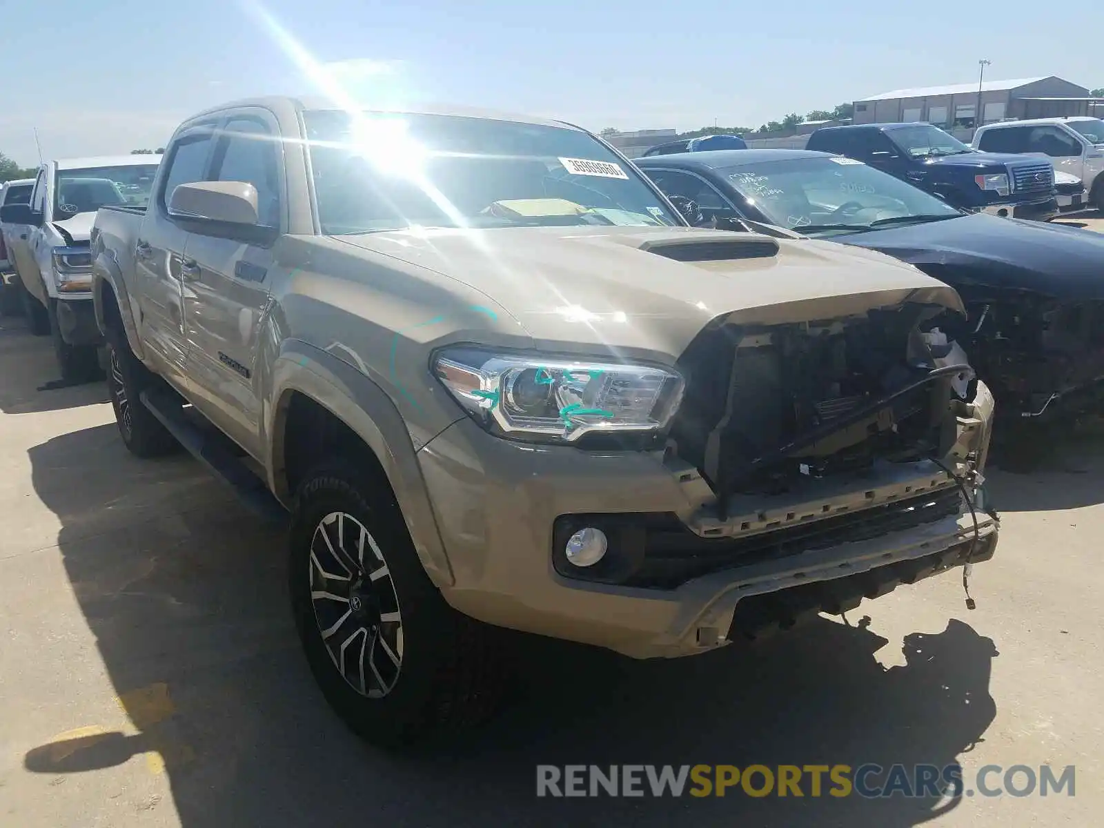 1 Photograph of a damaged car 5TFCZ5AN0LX229445 TOYOTA TACOMA 2020