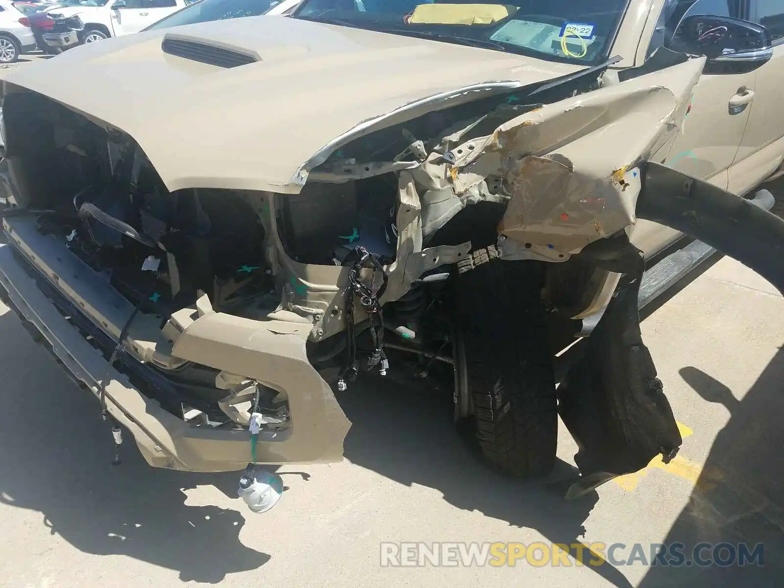 9 Photograph of a damaged car 5TFCZ5AN0LX229445 TOYOTA TACOMA 2020