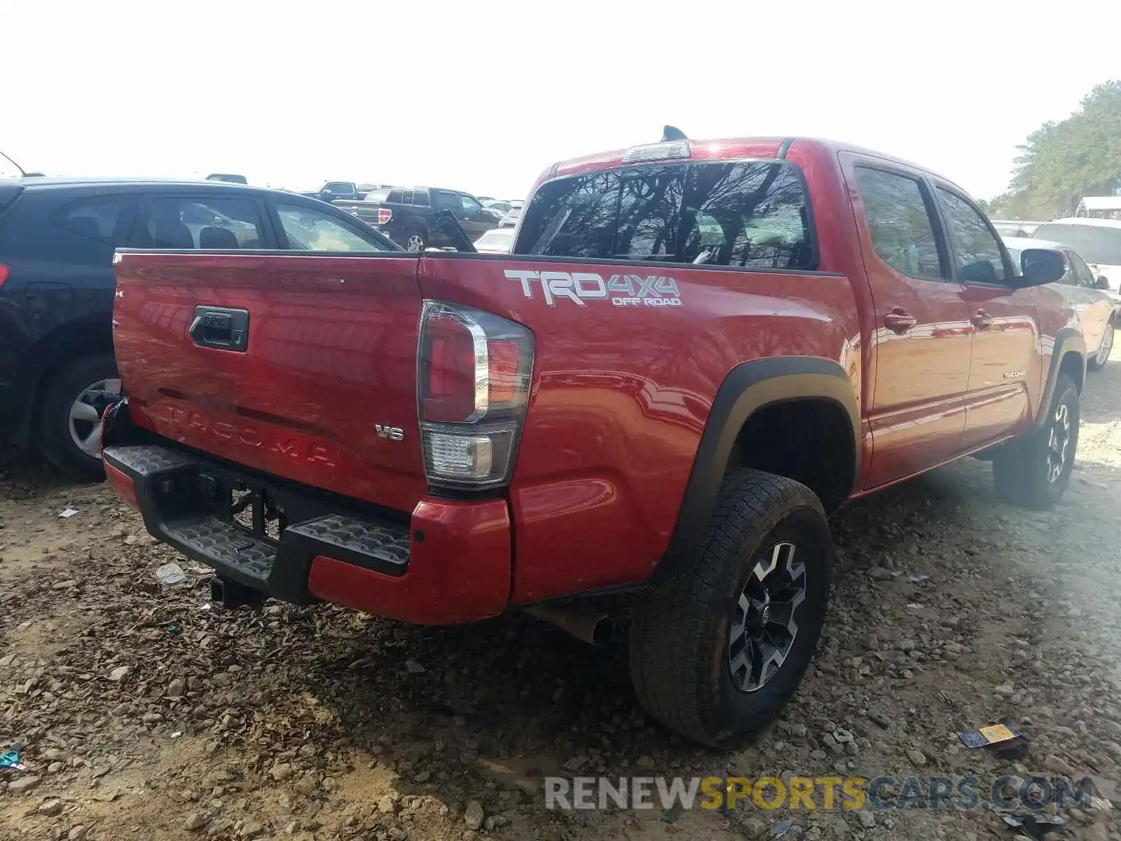 4 Фотография поврежденного автомобиля 5TFCZ5AN0LX229638 TOYOTA TACOMA 2020